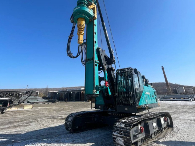 Фото №4: Роторная буровая установка SUNWARD SWDM160H2