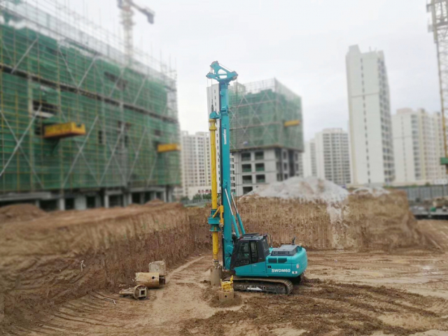 Фото №11: Роторная буровая установка SUNWARD SWDM60