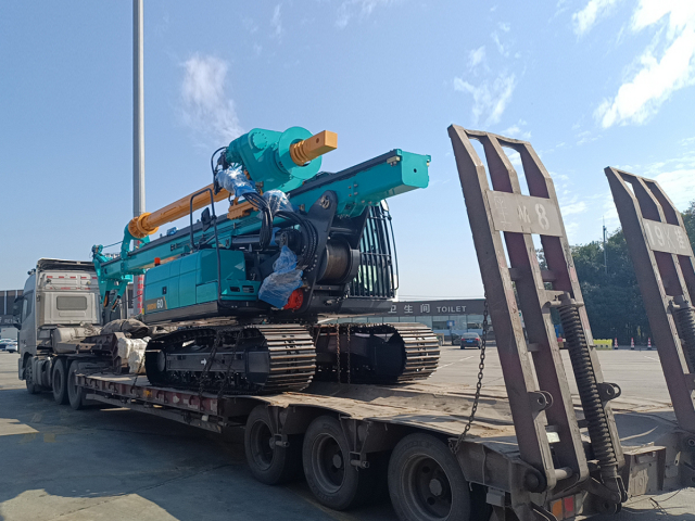 Фото №10: Роторная буровая установка SUNWARD SWDM60