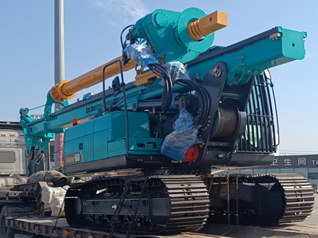 Фото №9: Роторная буровая установка SUNWARD SWDM60