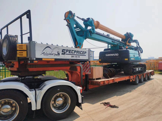 Фото №5: Роторная буровая установка SUNWARD SWDM60