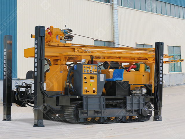 Фото №3: Установка ГНБ Jujiang CJD-600