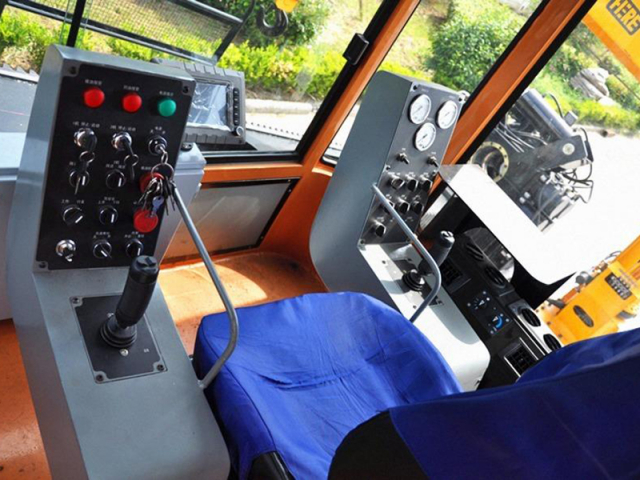 Фото №5: Установка ГНБ GOODENG GD2400-LS