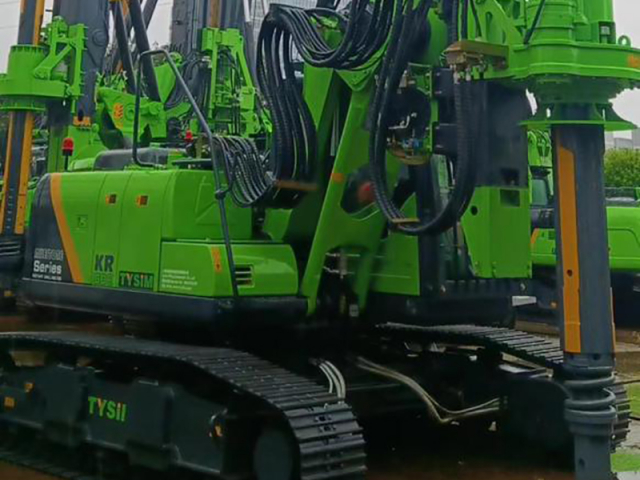 Фото №4: Роторная буровая установка TYSiM KR60E