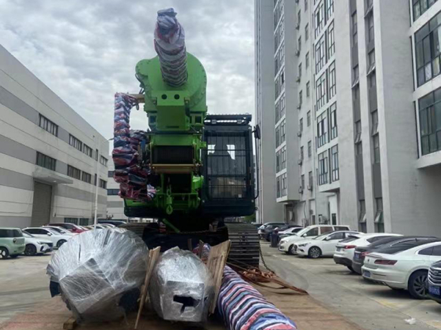 Фото №5: Роторная буровая установка TYSiM KR60E